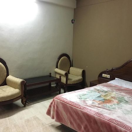 Hotel Royal Wings Nedumbassery Eksteriør bilde