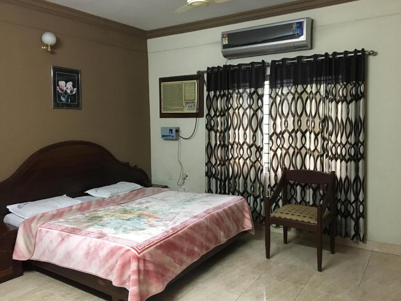 Hotel Royal Wings Nedumbassery Eksteriør bilde